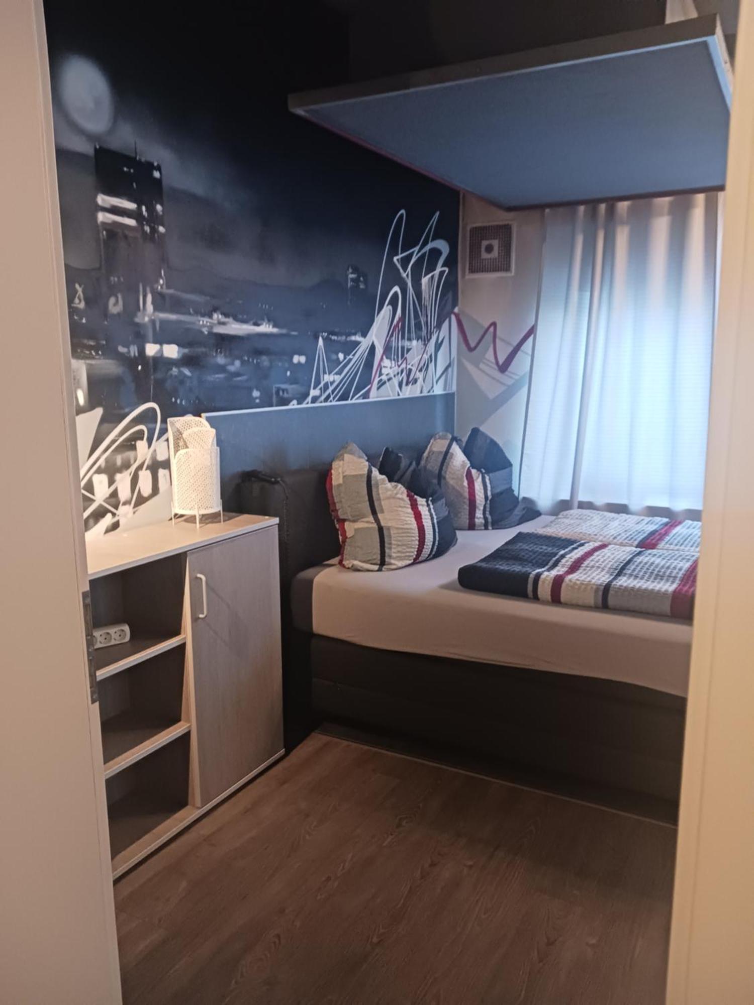 Moderne Wohnung In Ruhiger Lage Stolberg  Exterior foto